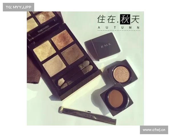 打造完美眼妆氛围感从牛仔蓝开始让你的眼影盘成为必备时尚单品 打造完美眼妆氛围感从牛仔蓝开始让你的眼影盘成为必备时尚单品